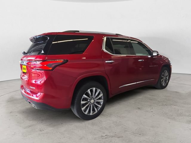 Used 2023 Chevrolet Traverse Premier w/ LPO, Floor Liner Package AWD/4WD image 5
