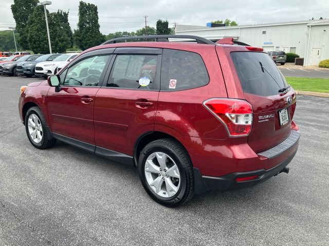 Used 2016 Subaru Forester 2.5i Premium AWD/4WD image 5