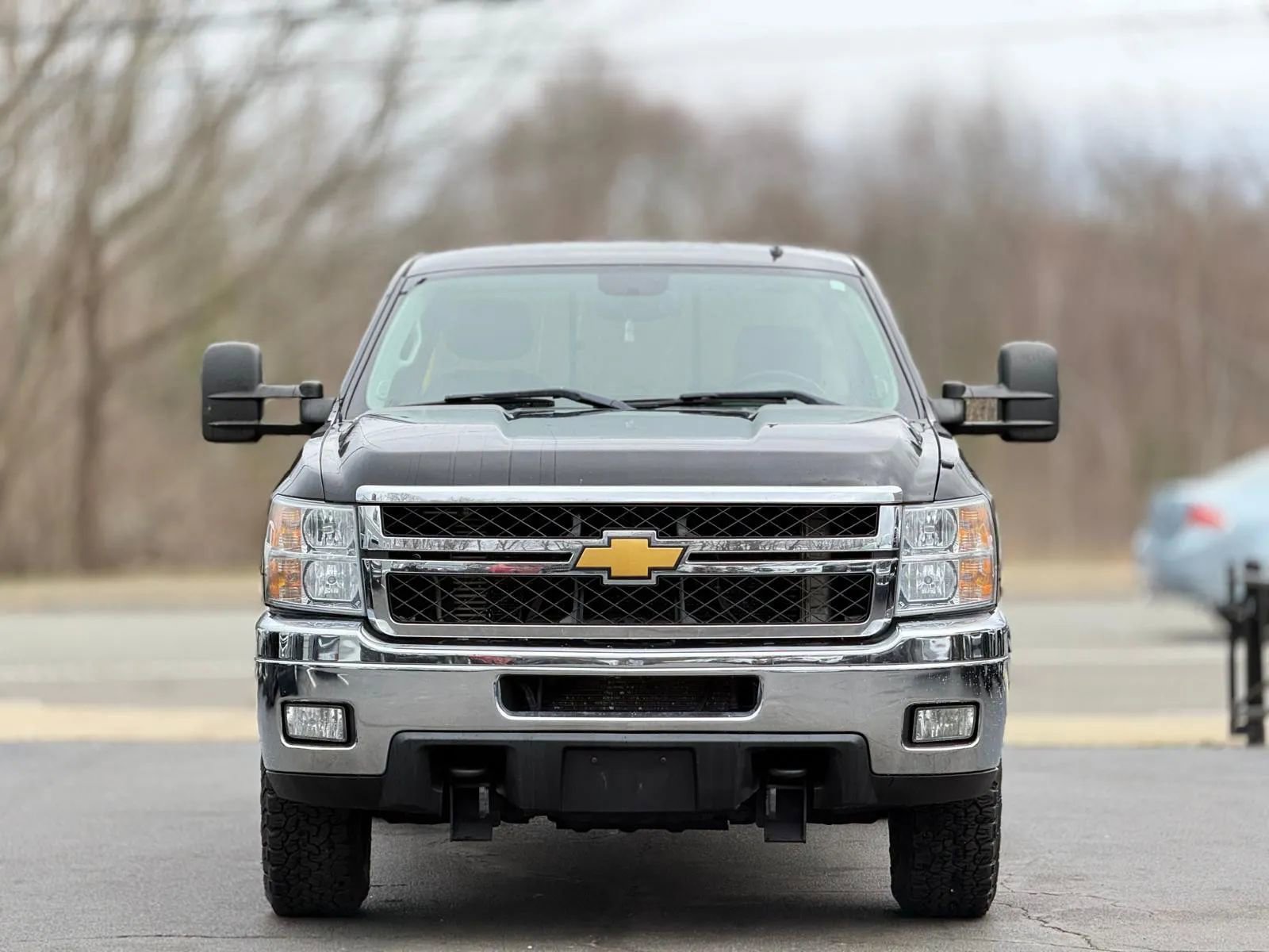Used 2013 Chevrolet Silverado 2500 LTZ w/ LTZ Plus Package image 2