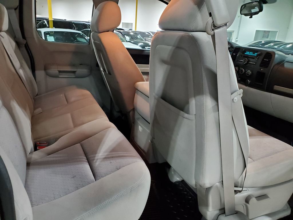 Used 2011 Chevrolet Silverado 1500 LT image 22