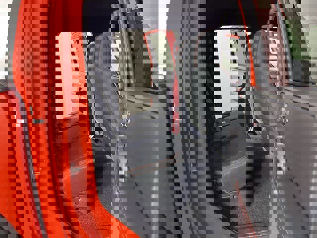 Used 2025 Nissan Frontier Pro-X w/ Pro Convenience Package image 40