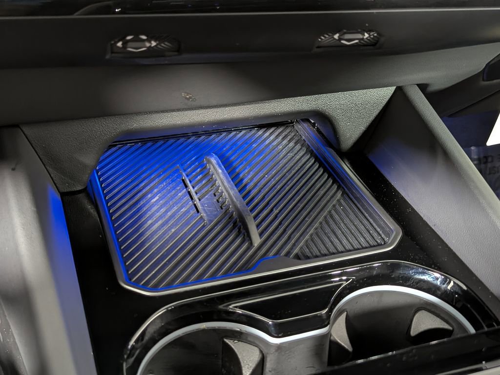 Used 2025 BMW 530i xDrive AWD/4WD image 35