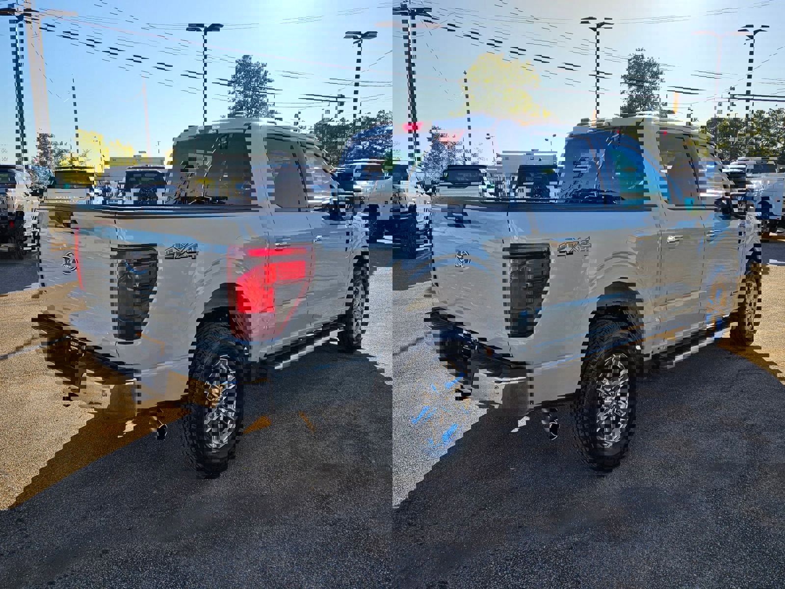 Used 2024 Ford F150 XLT w/ Mobile Office Package image 6