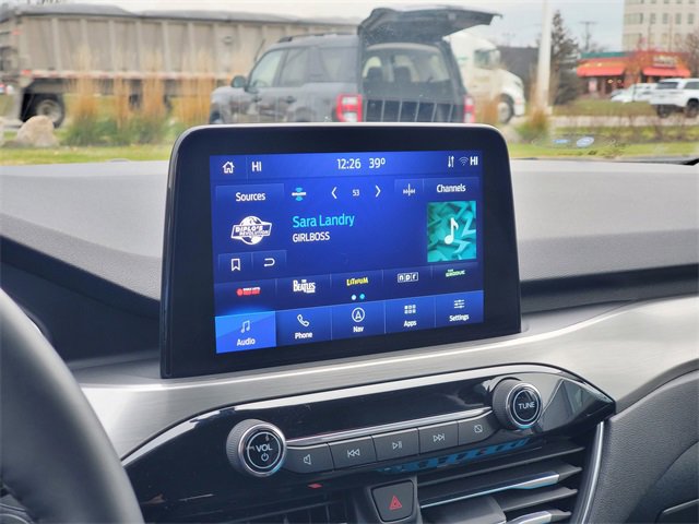 Used 2022 Ford Escape Titanium image 19