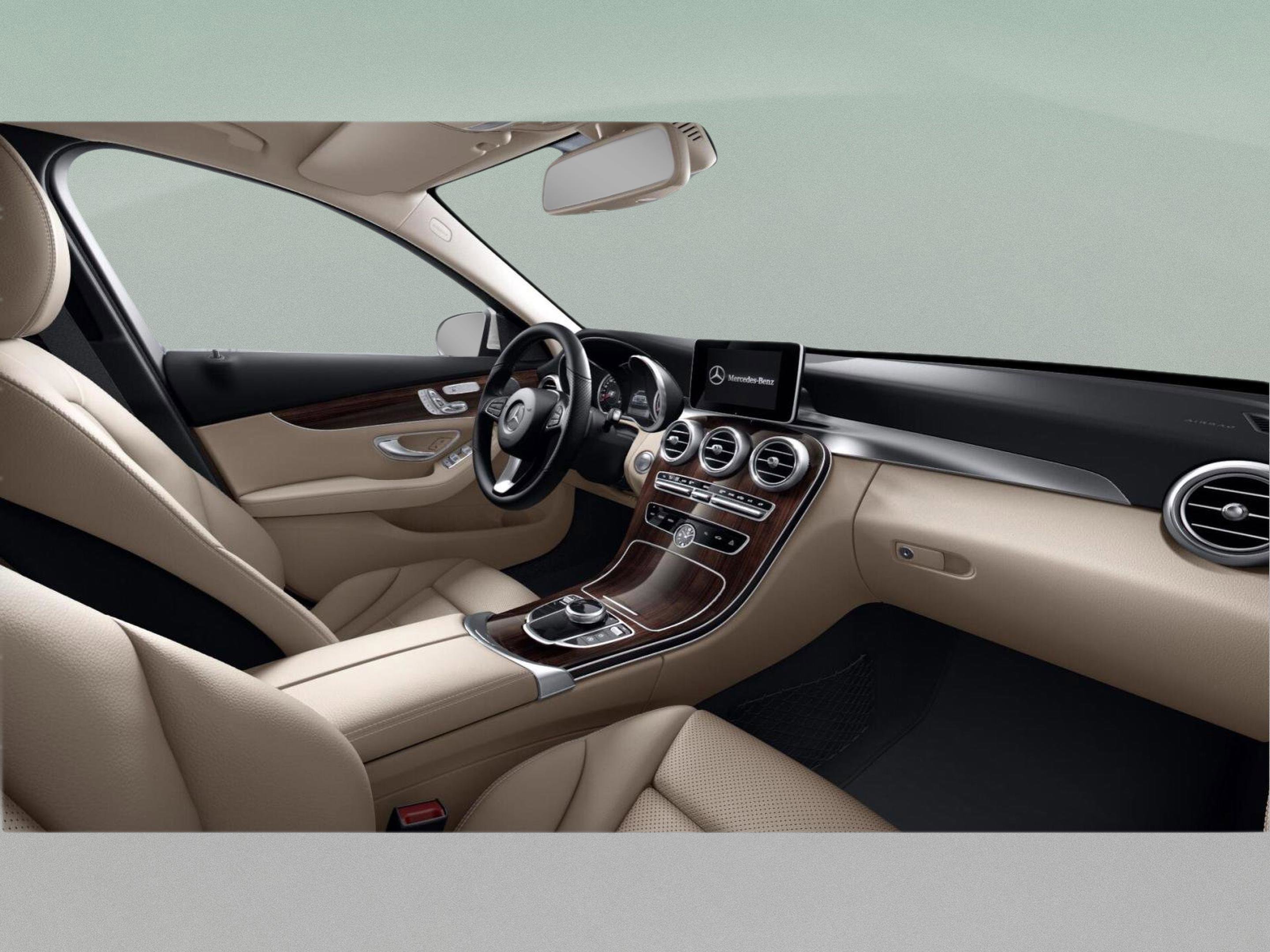 Certified 2018 Mercedes-Benz C 300 Sedan image 40