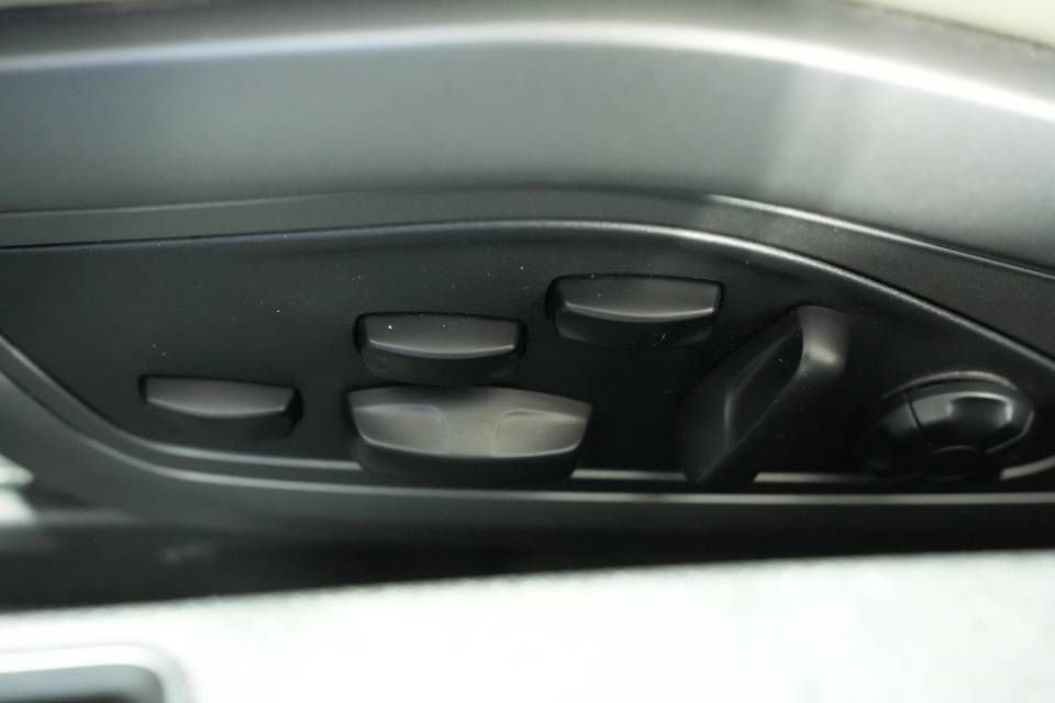 Certified 2021 Porsche 911 Turbo S image 34