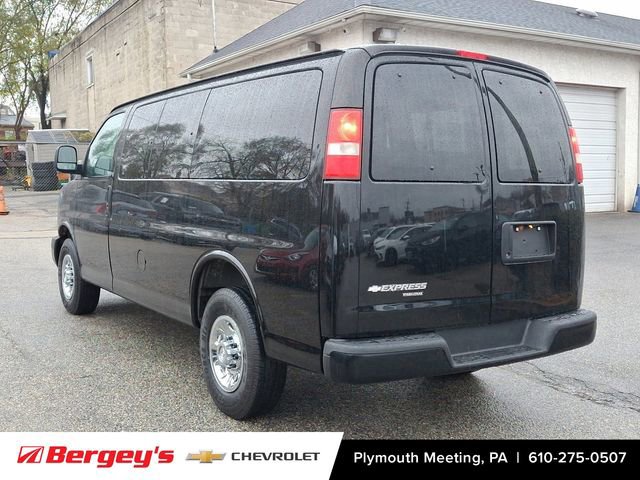 Certified 2016 Chevrolet Express 2500 LS image 4
