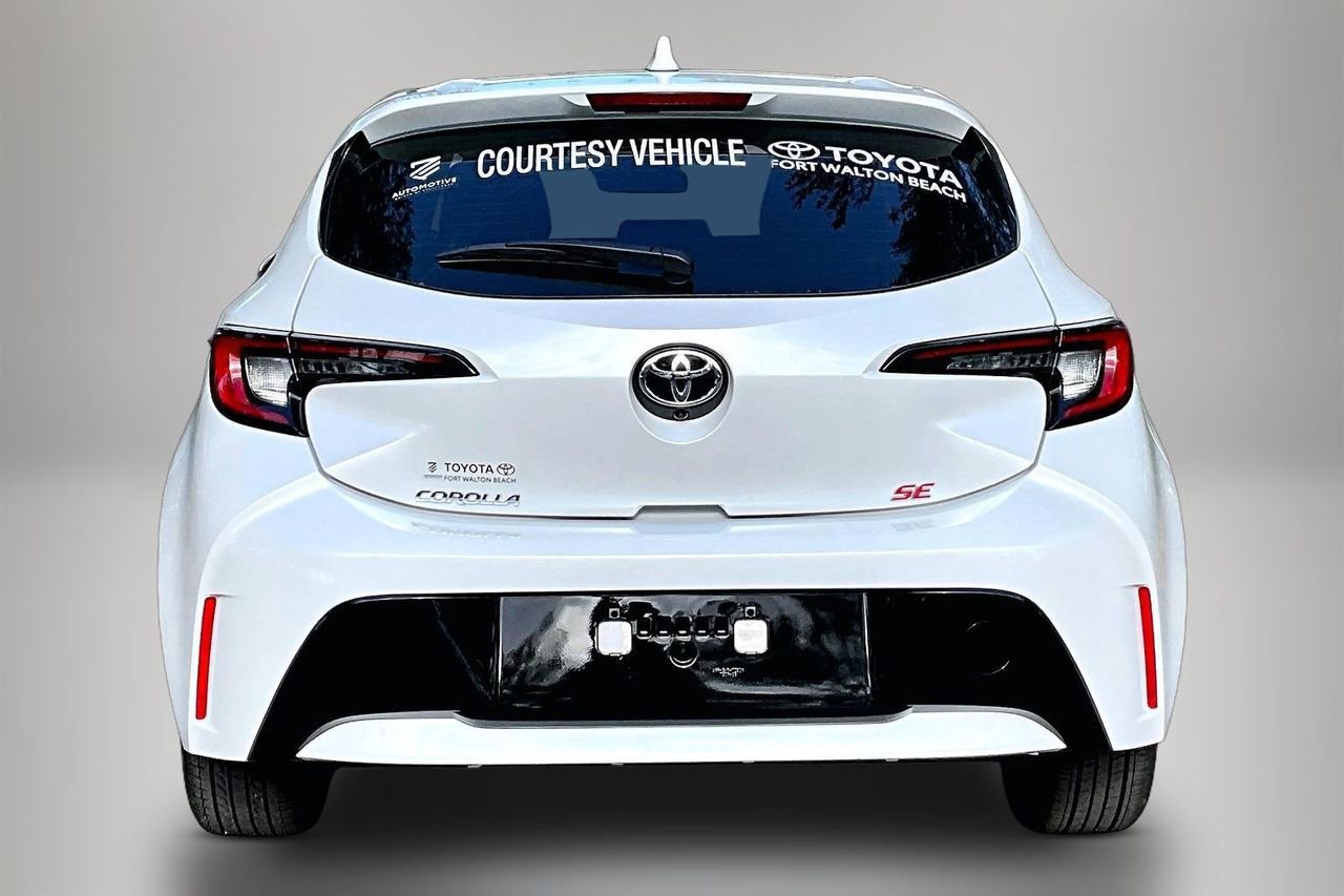 Used 2025 Toyota Corolla SE image 6