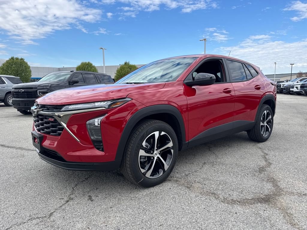 New 2026 Chevrolet Trax RS image 2