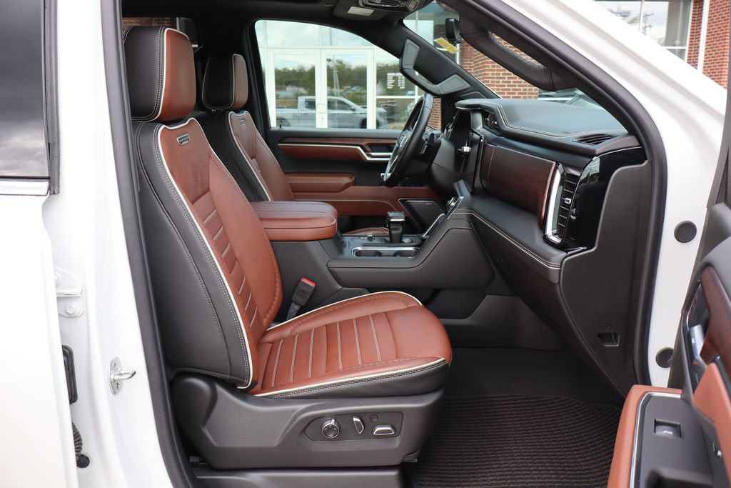 Used 2025 GMC Sierra 1500 Denali Ultimate AWD/4WD image 58