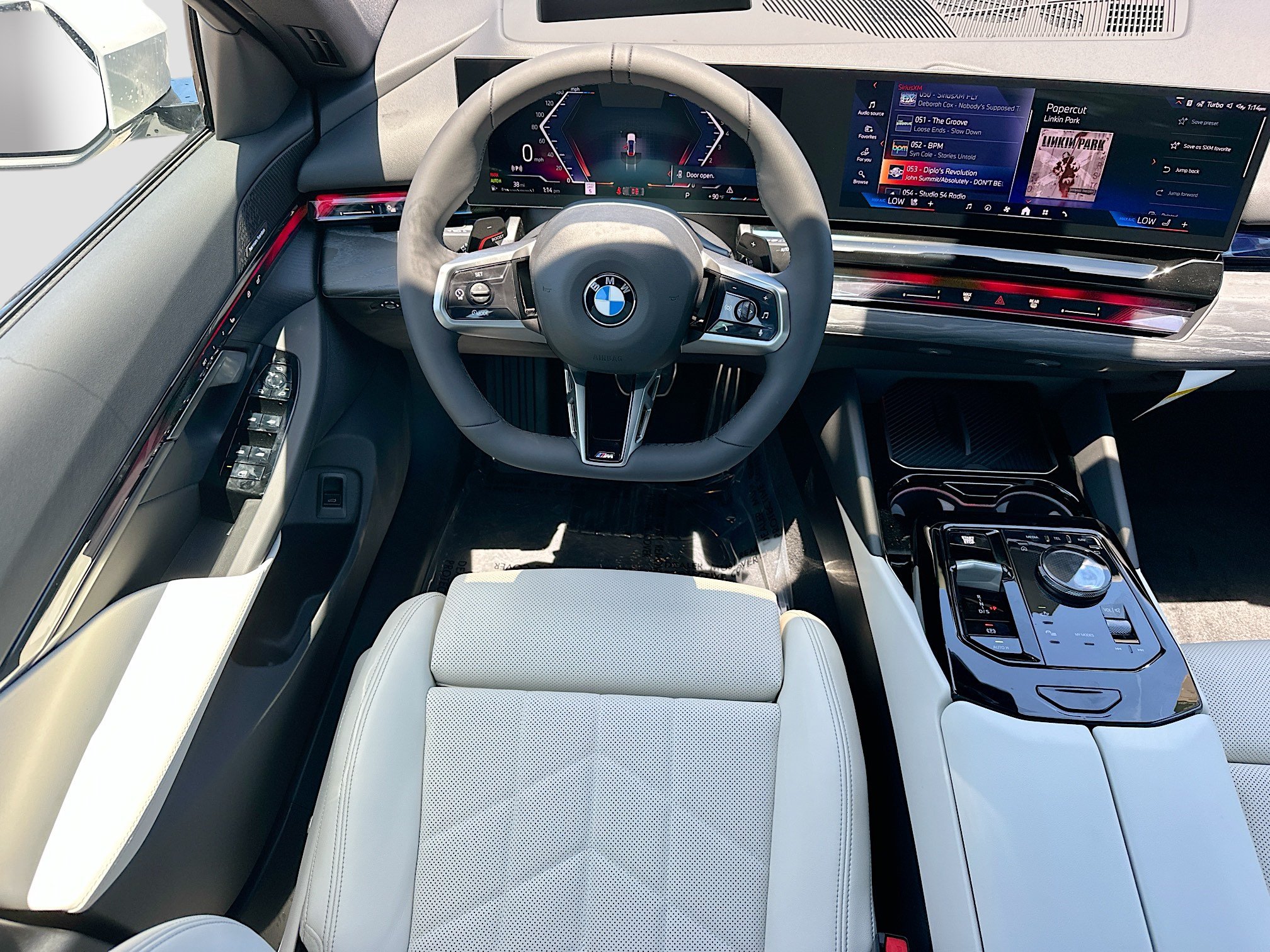 New 2027 BMW 530i xDrive w/ M Sport Package AWD/4WD image 16