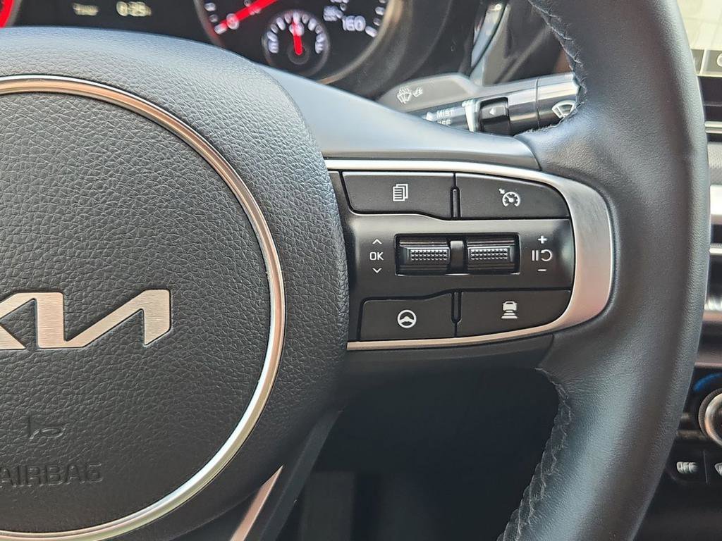 Used 2024 Kia K5 GT-Line w/ GT-Line Premium Package FWD image 31
