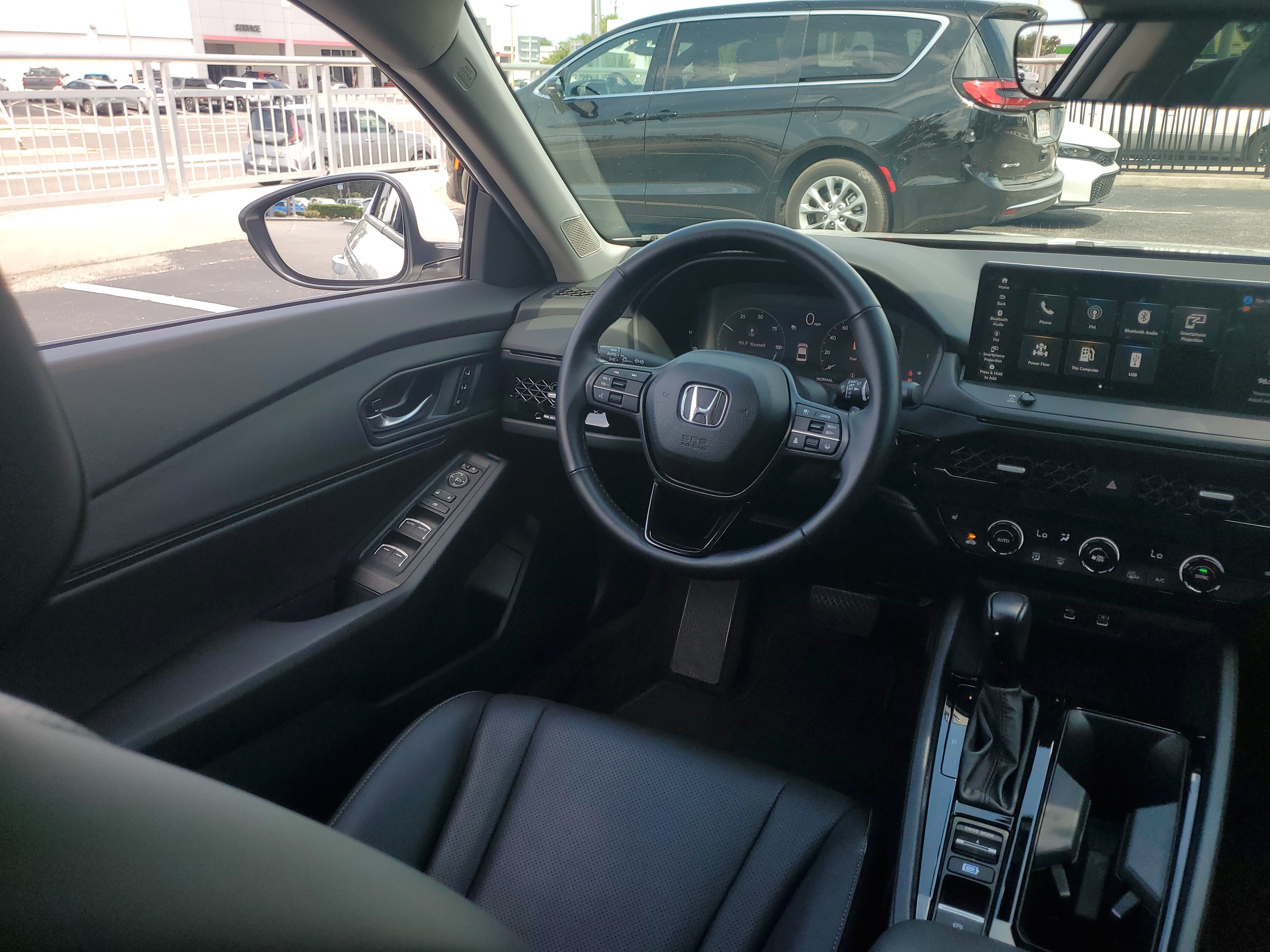 Used 2024 Honda Accord EX-L image 19