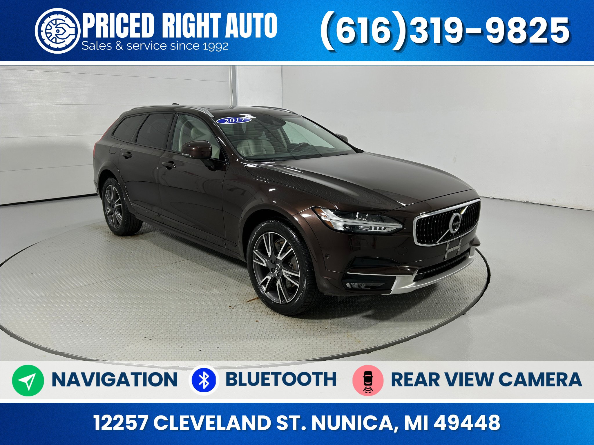Used 2017 Volvo V90 T6 Cross Country image 1