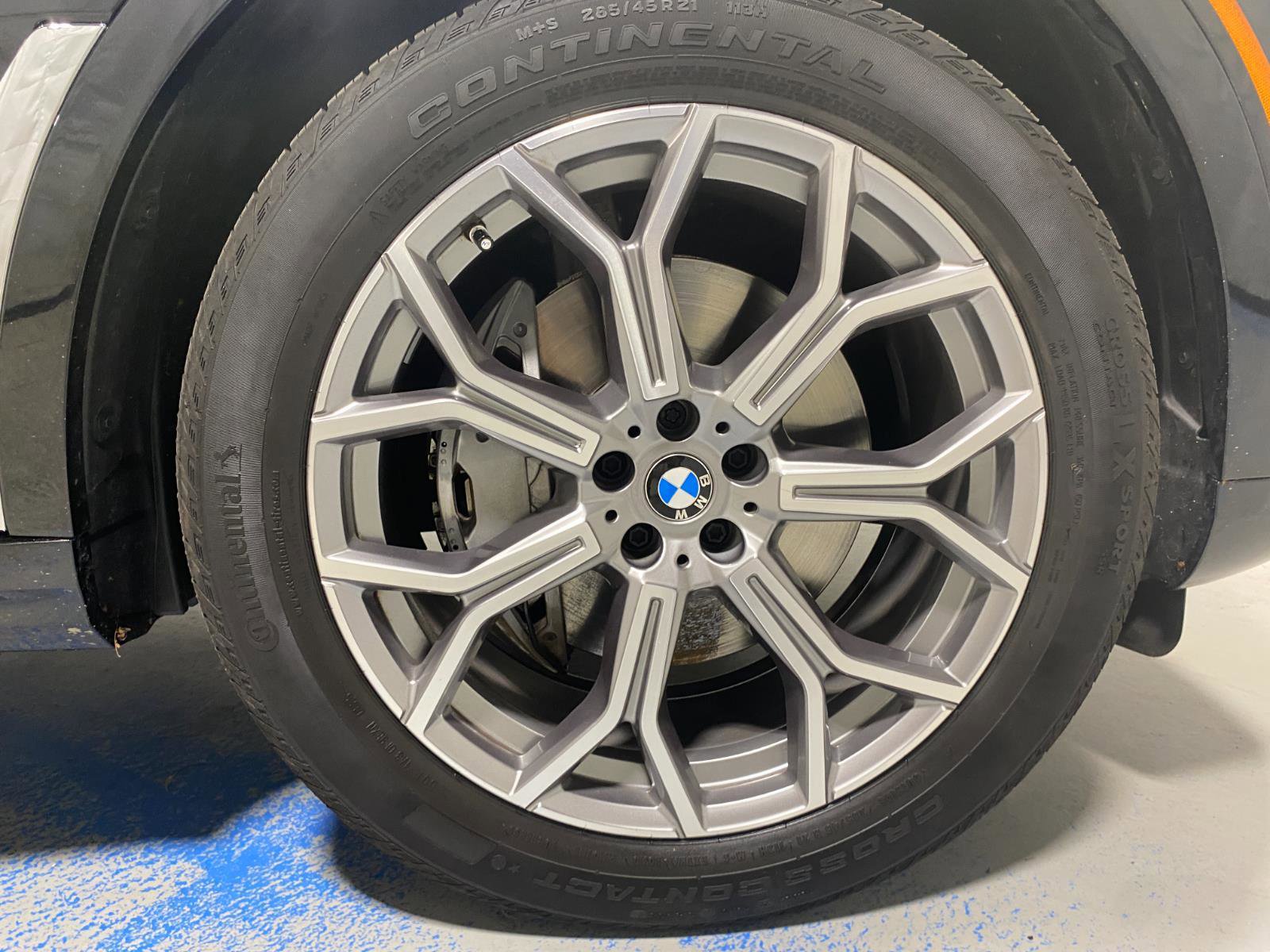 Certified 2023 BMW X7 xDrive40i w/ Climate Comfort Package image 30