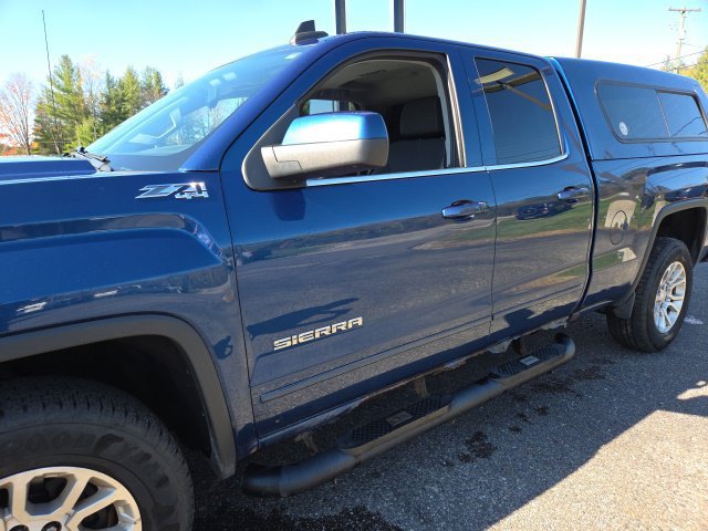 Used 2017 GMC Sierra 1500 SLE w/ SLE Value Package AWD/4WD image 14