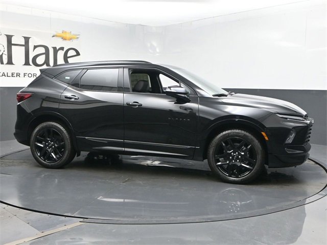 New 2025 Chevrolet Blazer RS w/ Driver Confidence II Package video 1