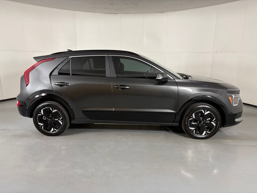 New 2026 Kia Niro Wind FWD image 9