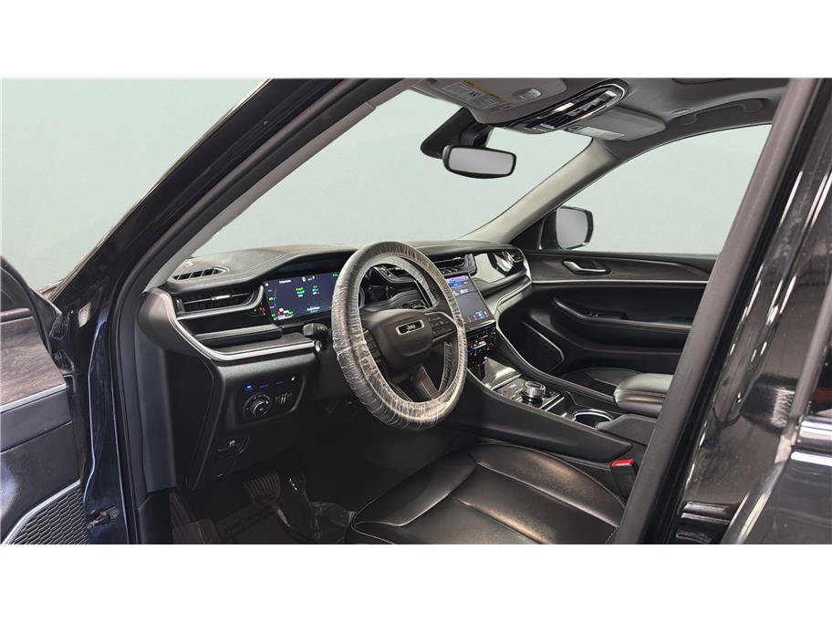 Used 2024 Jeep Grand Cherokee Limited 4xe AWD/4WD image 15