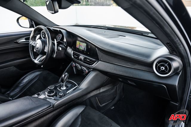 Used 2019 Alfa Romeo Giulia Quadrifoglio w/ Driver Assist Dynamic Package image 20