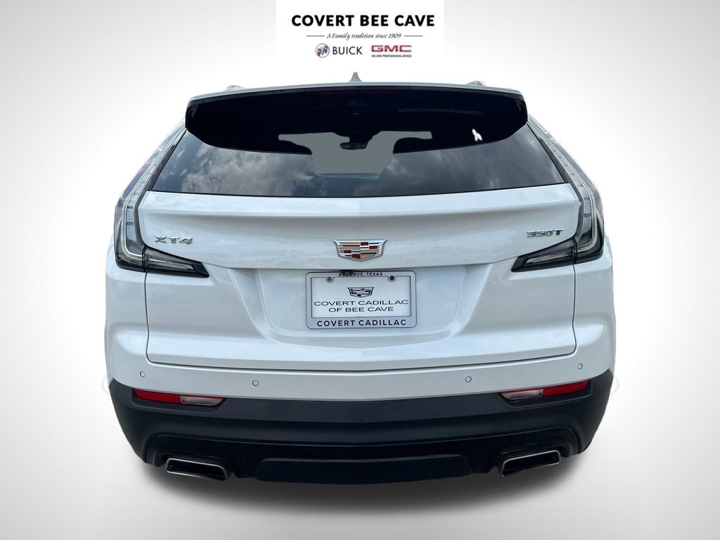 Used 2023 Cadillac XT4 Sport w/ Enhanced Visibility Package image 4