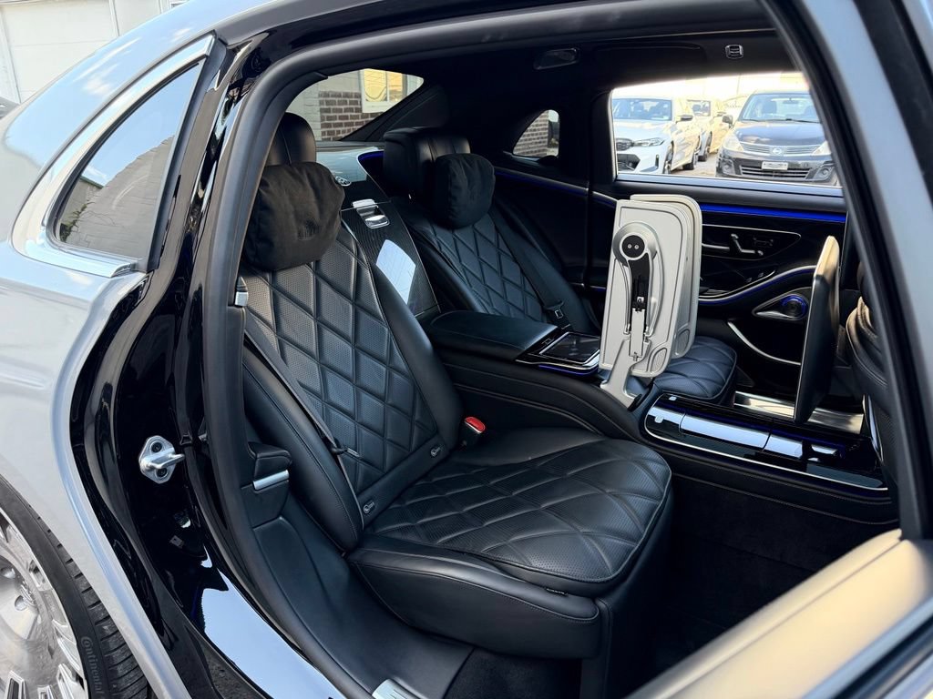 Used 2022 Mercedes-Benz Maybach S 580 4MATIC image 16