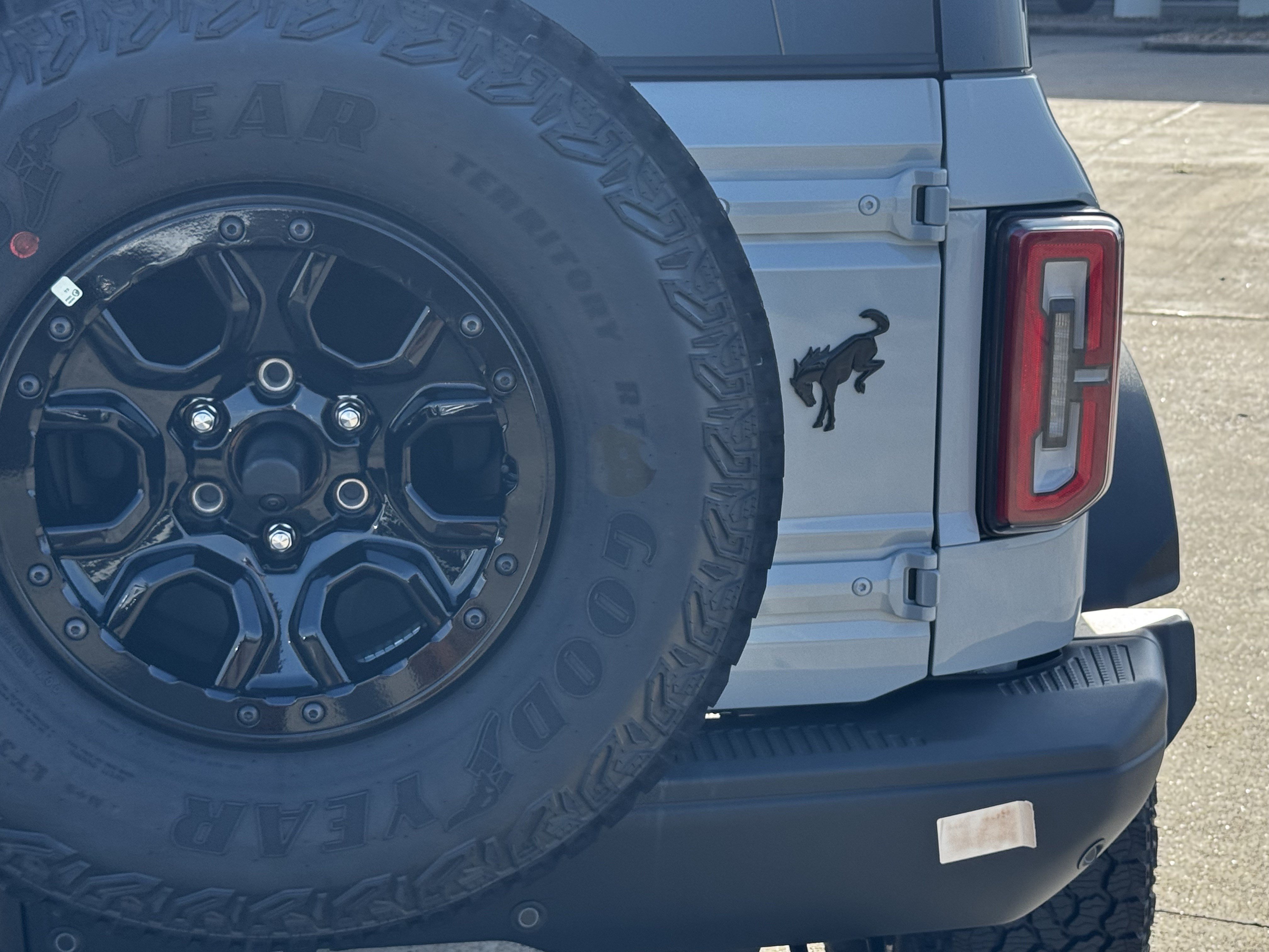 New 2026 Ford Bronco Badlands w/ Sasquatch Package AWD/4WD image 10
