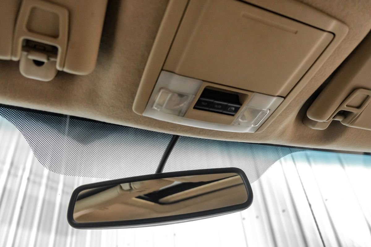 Used 2012 Ford F250 Lariat w/ Lariat Ultimate Pkg AWD/4WD image 22