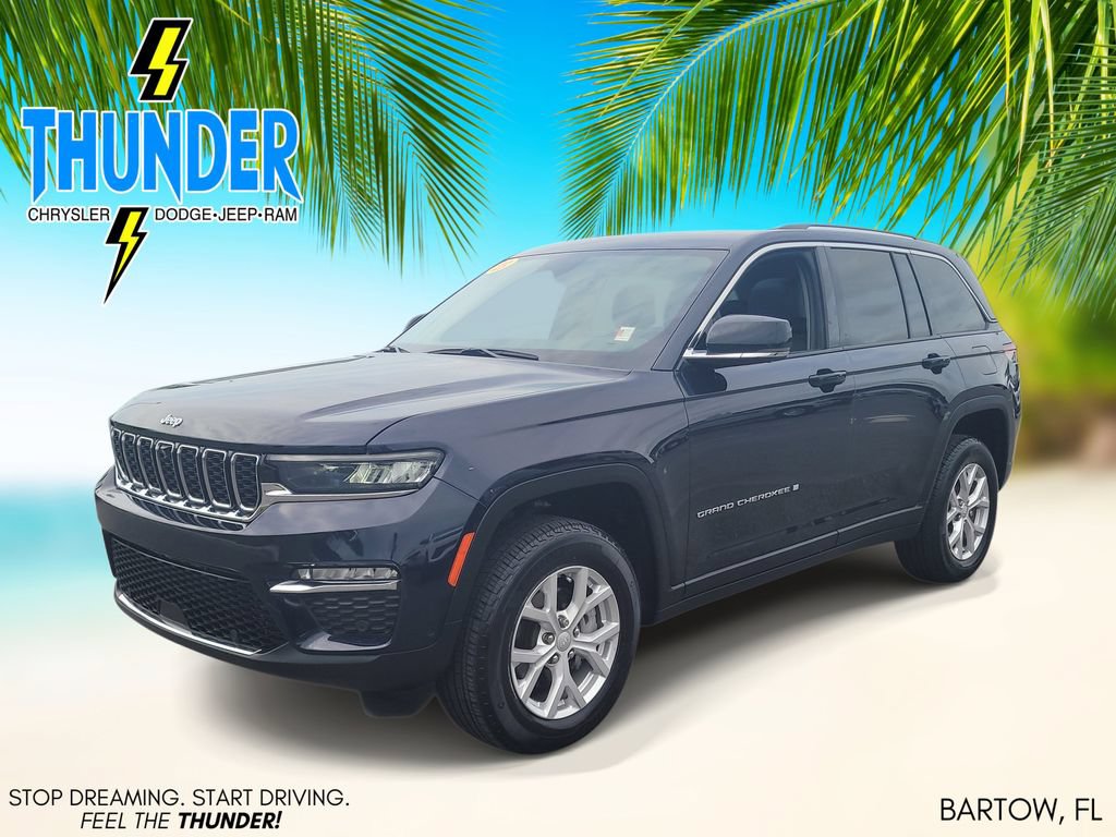 Certified 2023 Jeep Grand Cherokee Limited w/ Luxury Tech Group II AWD/4WD image 2
