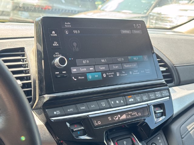 Used 2025 Honda Odyssey EX-L image 21