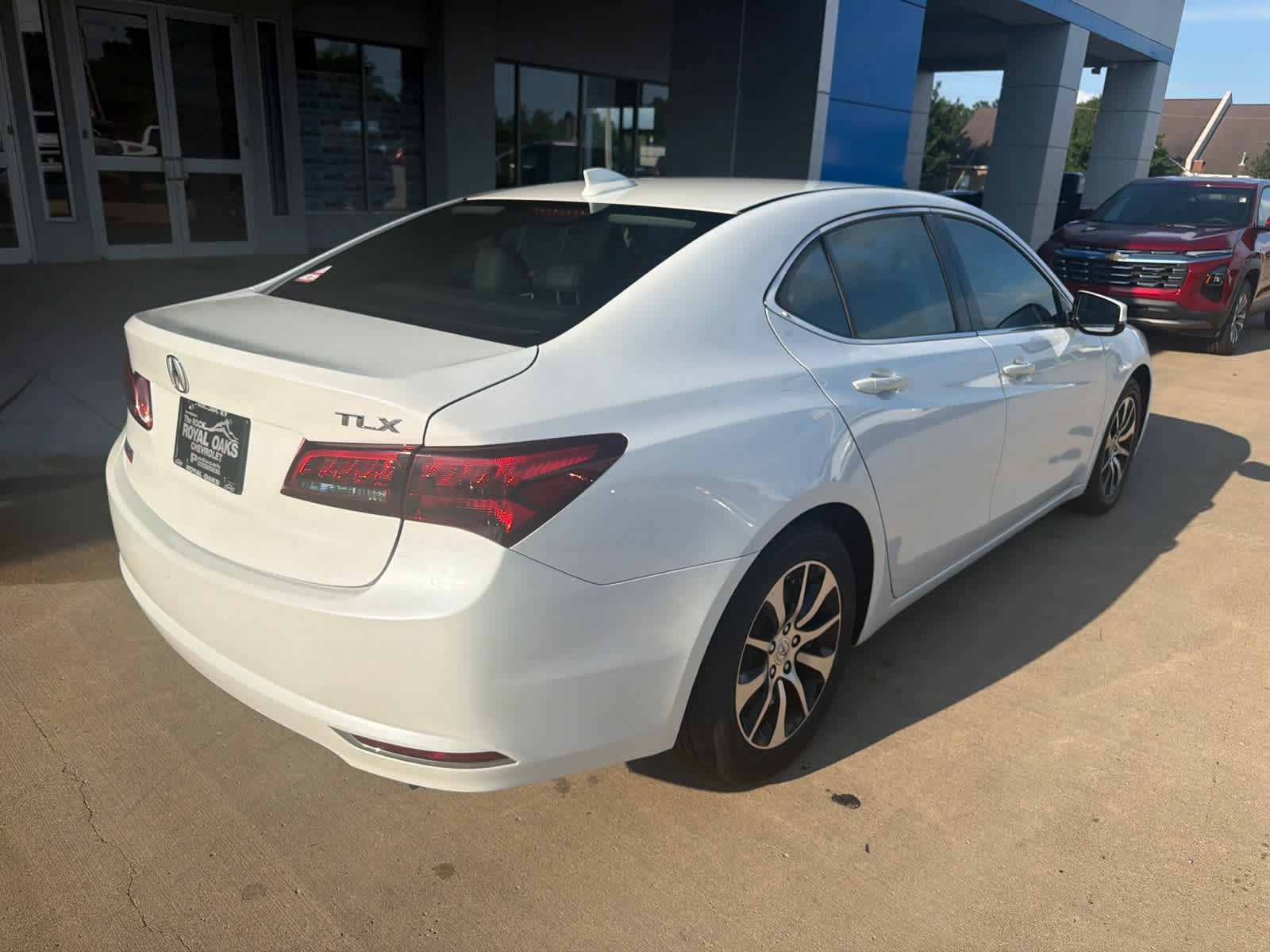 Used 2016 Acura TLX w/ Technology Package FWD image 6