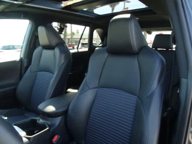Used 2023 Toyota RAV4 XSE AWD/4WD image 20