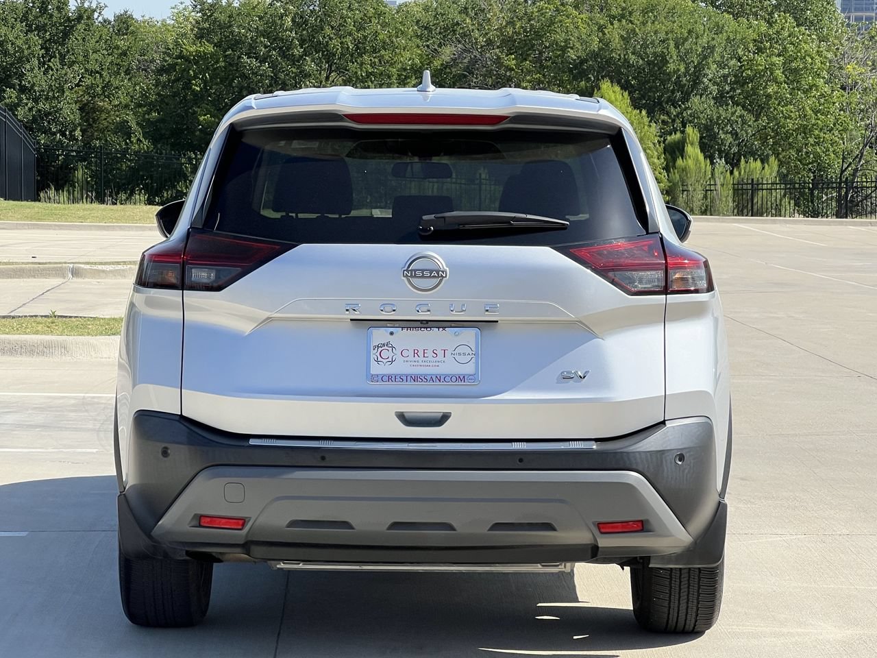 Used 2023 Nissan Rogue SV FWD image 5
