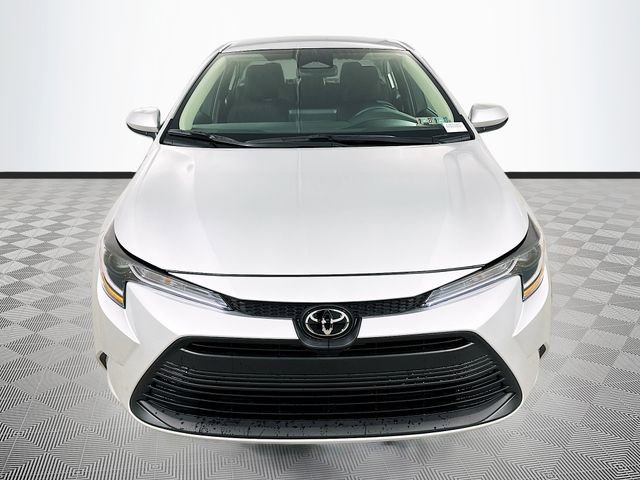 New 2026 Toyota Corolla LE image 2