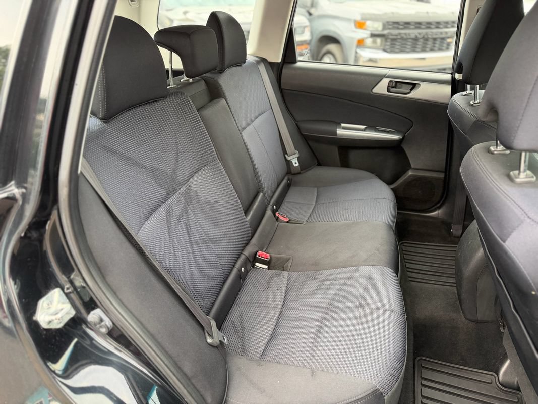 Used 2012 Subaru Forester 2.5X w/ Alloy Wheel Pkg AWD/4WD image 7
