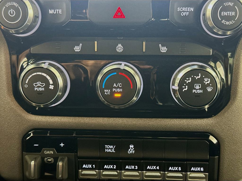 Used 2025 RAM 2500 Big Horn image 15