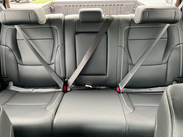New 2026 Toyota Tundra Limited AWD/4WD image 32