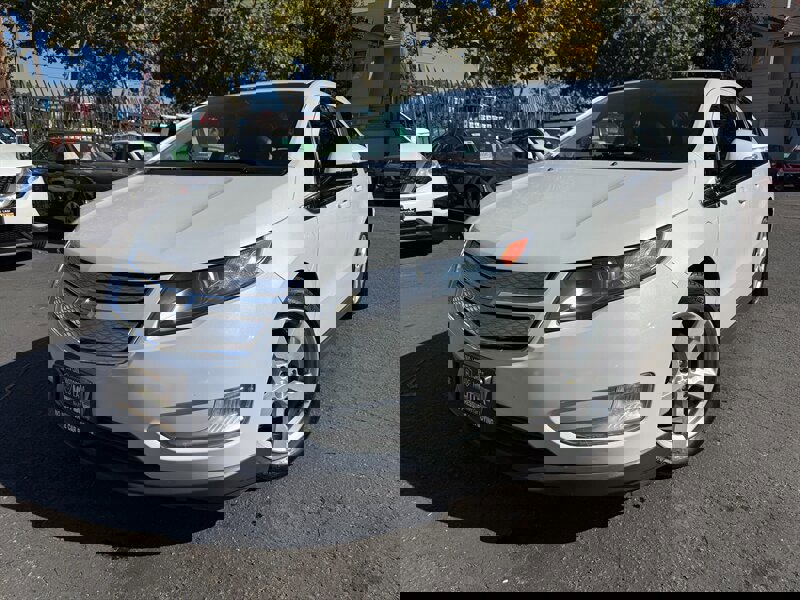 Used 2015 Chevrolet Volt Premium w/ Premium Trim Package