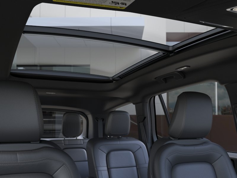 Used 2025 Lincoln Aviator Reserve w/ Illumination Package RWD image 22