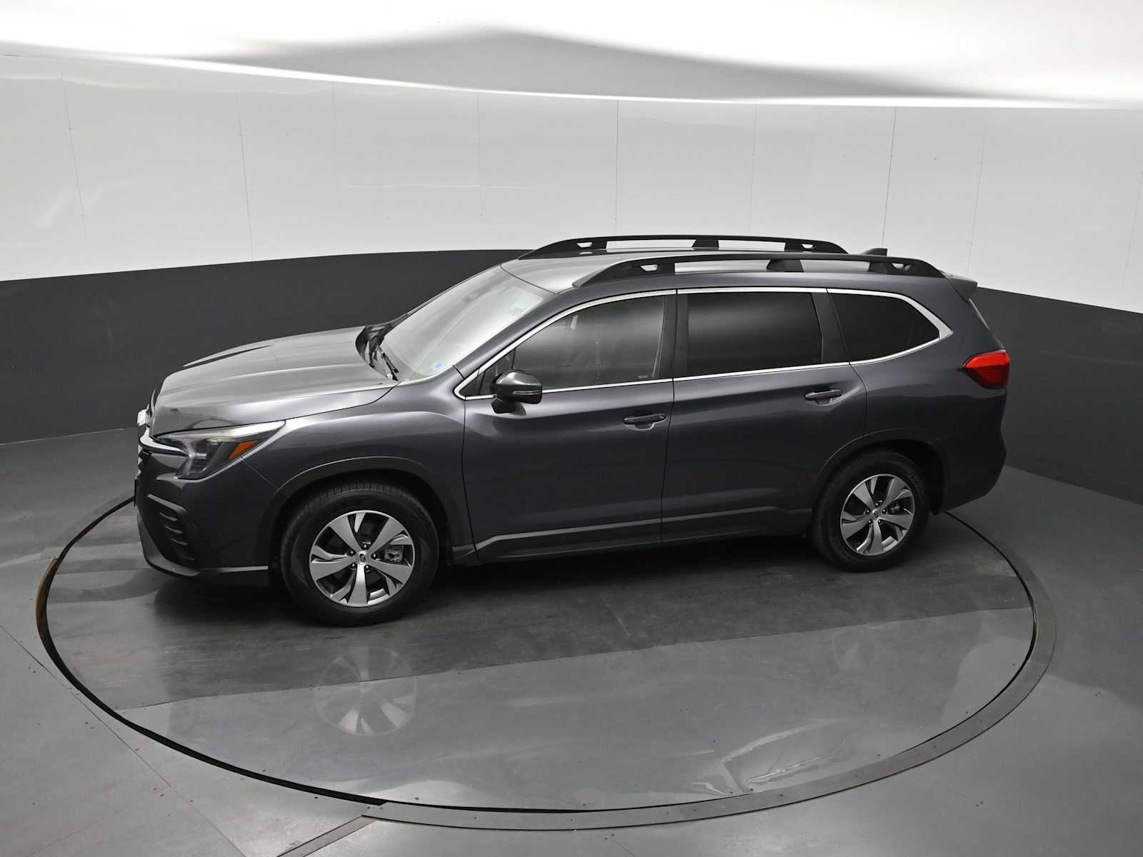 Used 2023 Subaru Ascent Premium w/ Convenience Package image 32