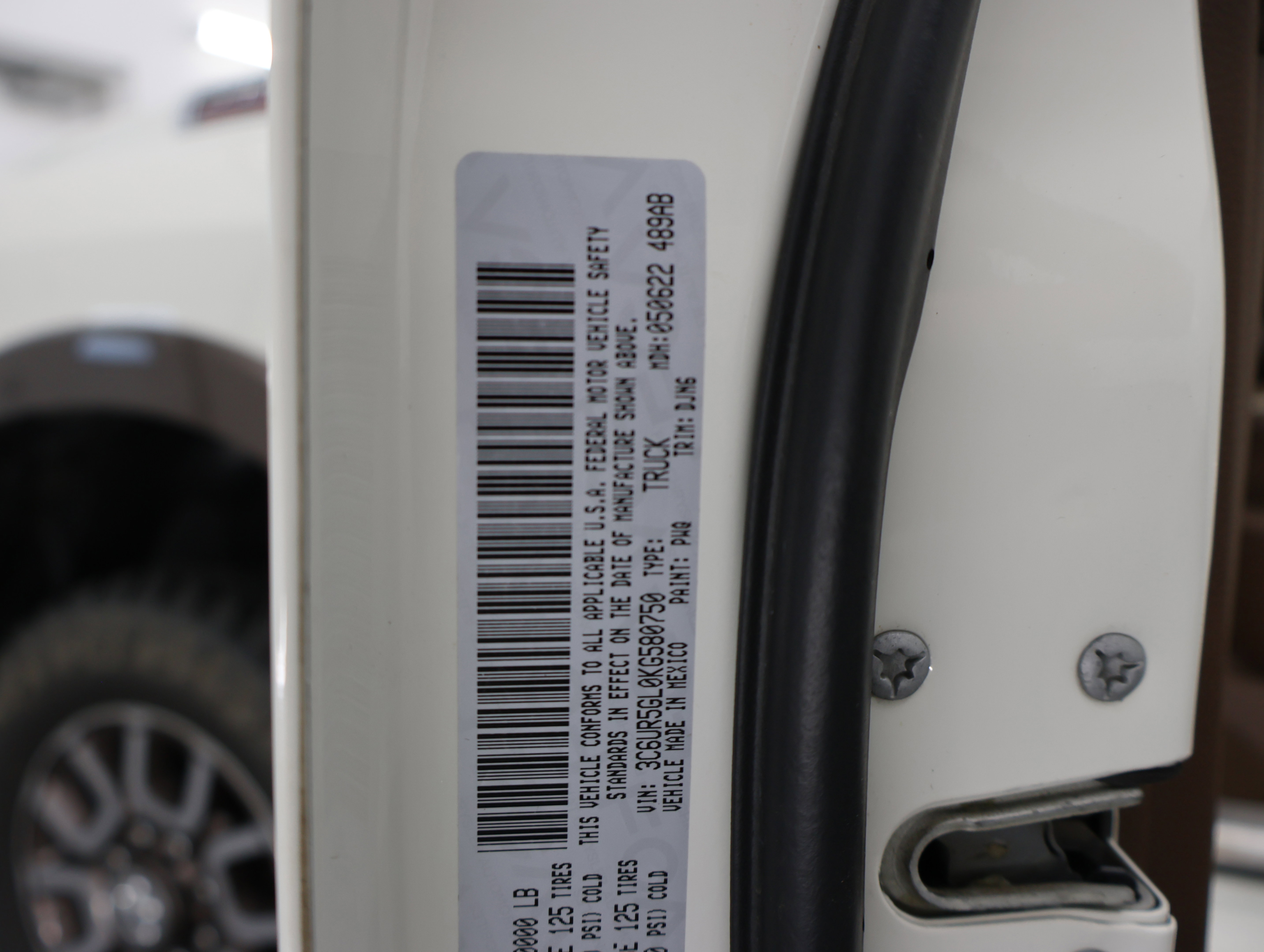 Used 2019 RAM 2500 Limited AWD/4WD image 65