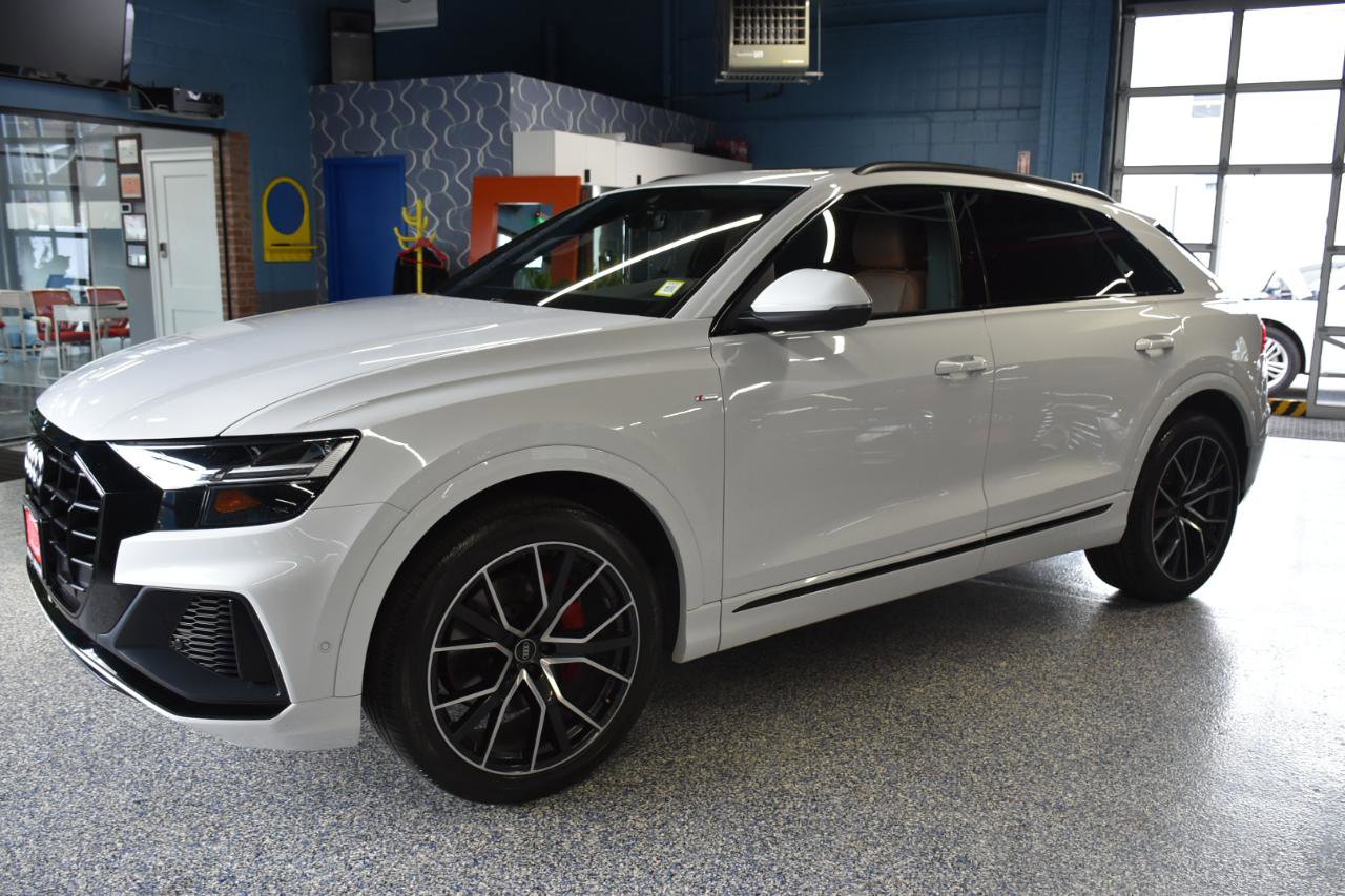 Used 2021 Audi Q8 Premium Plus AWD/4WD image 10