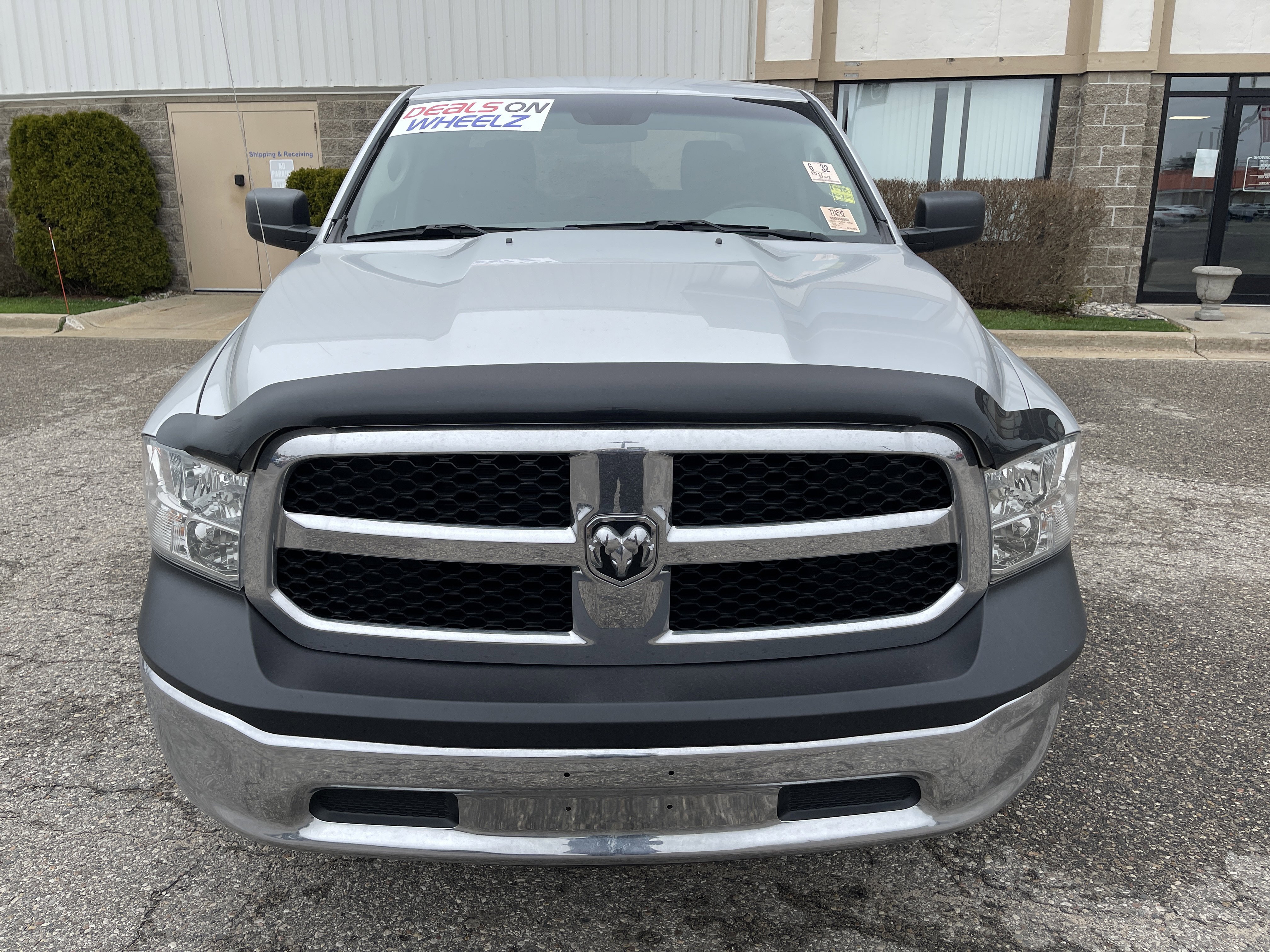 Used 2017 RAM 1500 ST w/ SXT Appearance Group image 9
