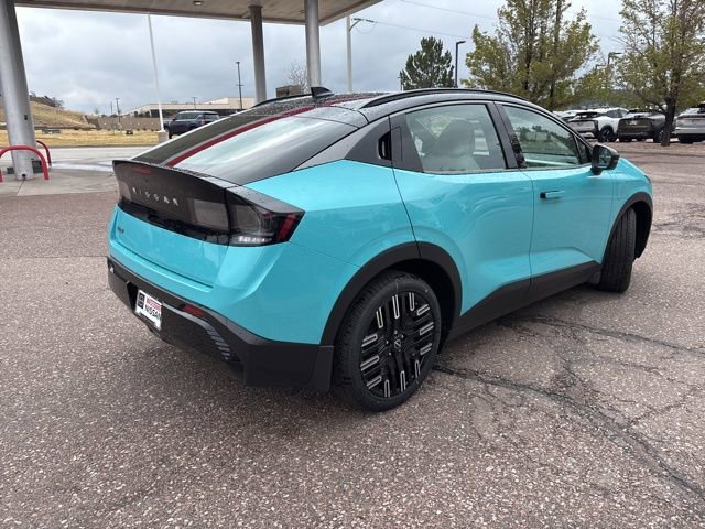 New 2026 Nissan Leaf Platinum+ w/ Illuminated Package FWD image 6