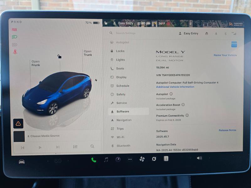 Used 2023 Tesla Model Y Long Range image 3