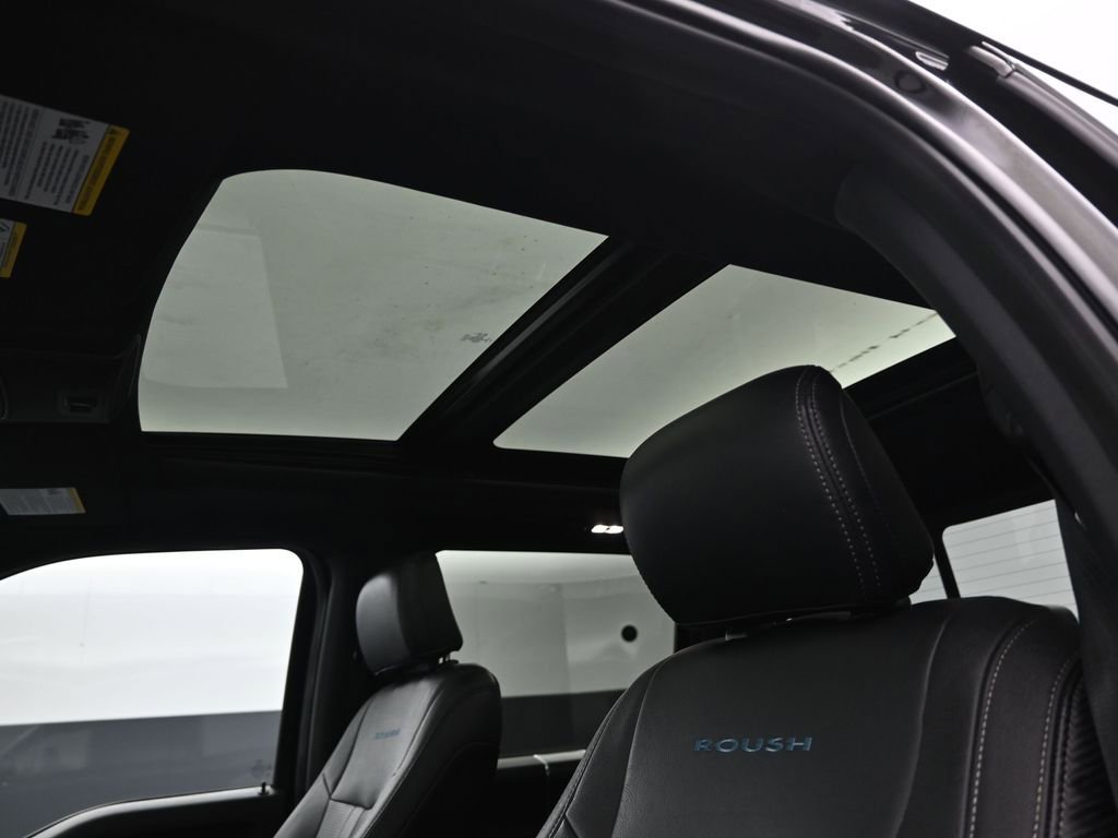 Used 2019 Ford F150 XLT w/ Equipment Group 302A Luxury image 9