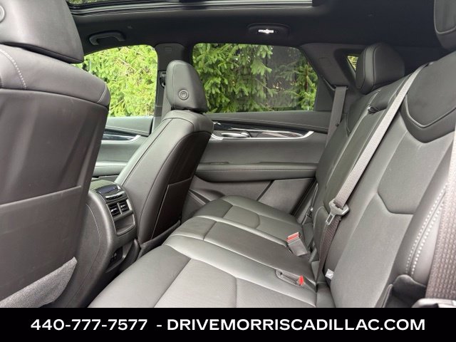 Certified 2024 Cadillac XT5 Premium Luxury w/ LPO, Floor Liner Package AWD/4WD image 17