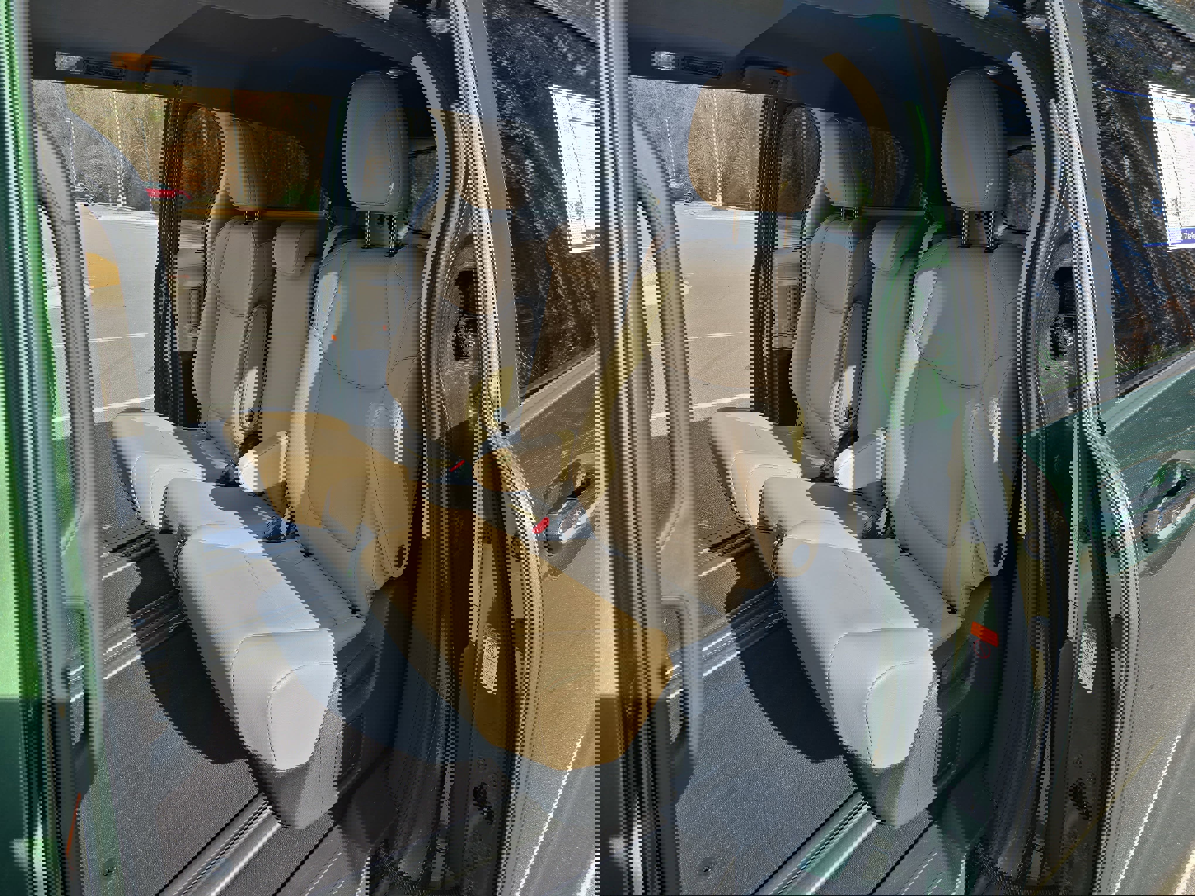 Used 2021 Toyota Sienna XLE image 16