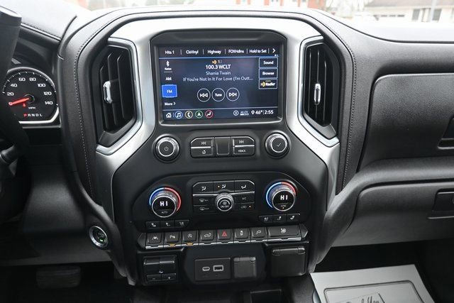 Used 2020 Chevrolet Silverado 1500 LTZ w/ LTZ Premium Package image 33