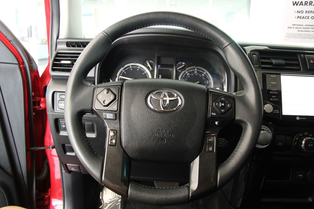 Used 2021 Toyota 4Runner Venture w/ Moonroof Package image 17